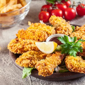 Nuggets di Pollo ai Corn Flakes al Forno