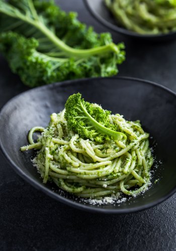 Ricetta Pasta al Pesto di Cavolo