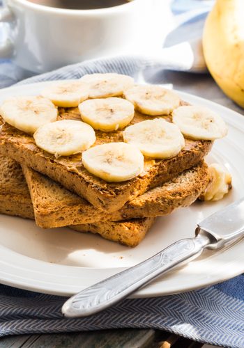 Ricetta Toast al Burro di Arachidi e Banane