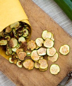 Ricetta Chips di Zucchine al Forno Light