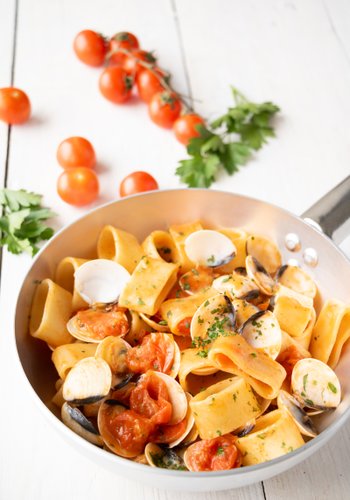 Ricetta Calamarata alle Vongole