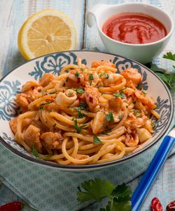 Ricetta Spaghetti al Sugo di Calamari