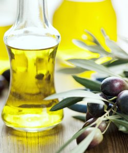 10 Modi per Sostituire l’Olio in Cucina
