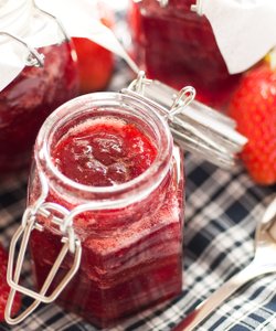 Ricetta Confettura di Fragole Fatta in Casa