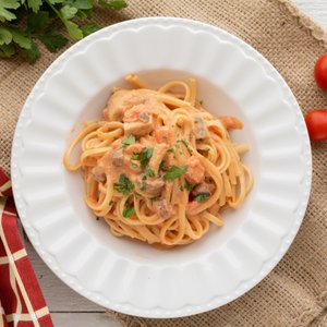 Pasta Cremosa Funghi e Pomodoro