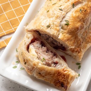 Strudel Salato Salsiccia e Mirtilli Rossi
