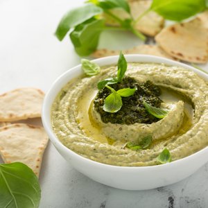 Hummus di Basilico