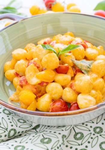 Ricetta Gnocchi Cremosi con Pomodorini
