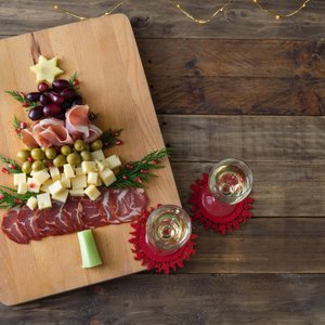 Tagliere di Natale con Formaggi e Affettati