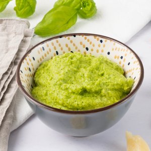 Pesto di Zucchine e Mandorle