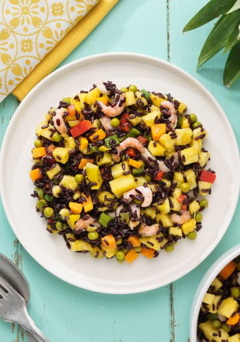 Ricetta Riso Venere con Verdure, Gamberetti e Ananas