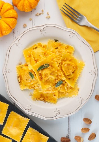 Ricetta Tortelli di Zucca e Mandorle