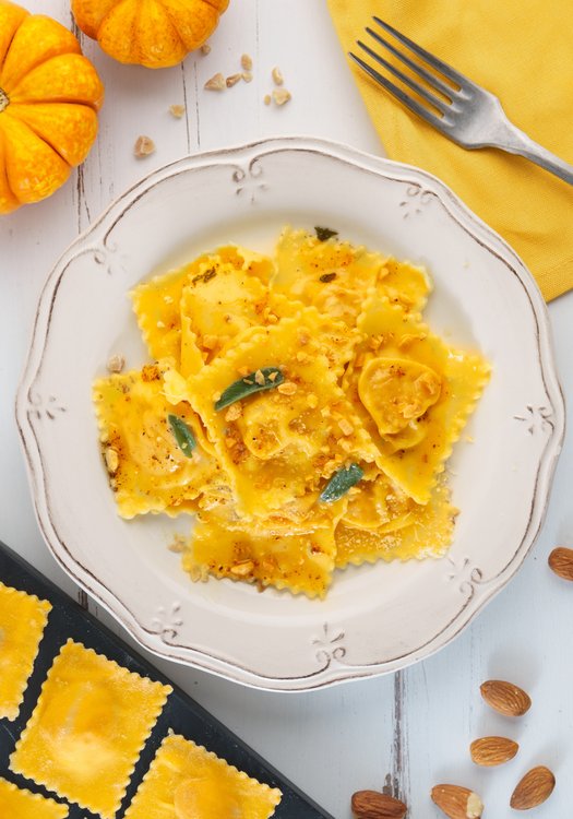 Ricetta Tortelli di Zucca e Mandorle - Il Club delle Ricette