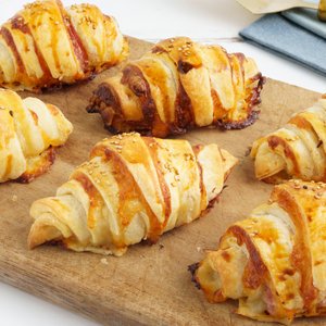 Cornetti Salati Prosciutto e Formaggio