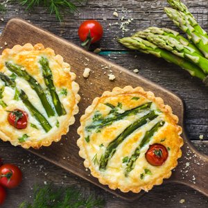 Mini Quiche agli Asparagi