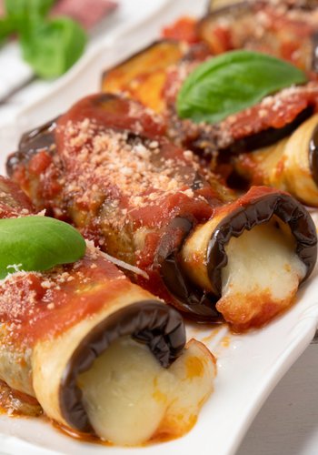 Ricetta Involtini di Melanzane con Asiago e Basilico