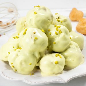 Profiterole al Pistacchio