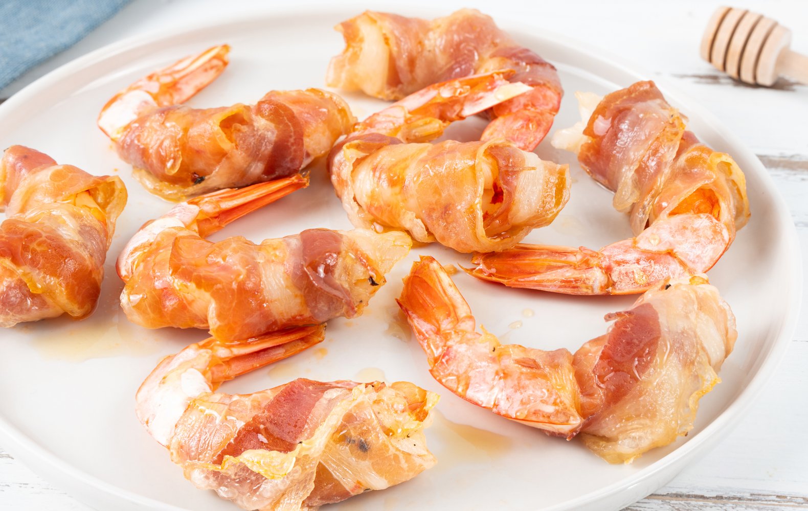 Gamberoni Avvolti nella Pancetta