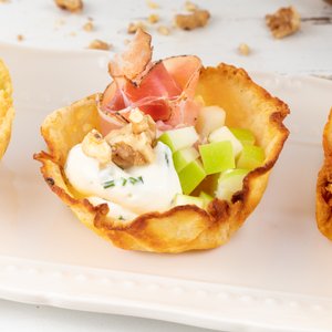 Cestini di Parmigiano, Speck e Mele