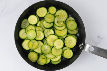 Preparazione Pasta Forno Zucchine 4