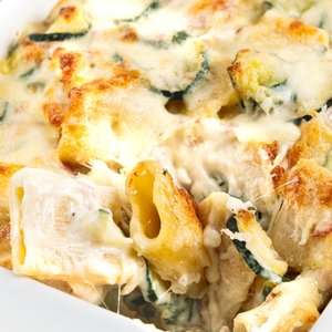 Pasta al Forno Bianca con Zucchine