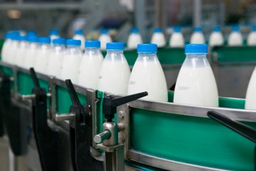 Allarme Latte Contaminato, Maxi Richiamo dai Supermercati: ecco le Marche e i Lotti interessati