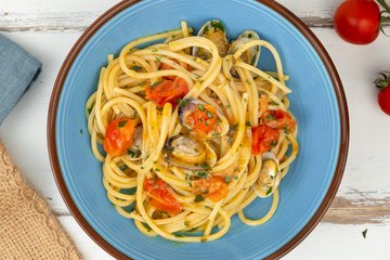 Ricetta Spaghetti alle Vongole e Pomodorini