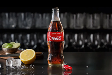 Trump vuole cambiare anche la Coca-Cola: Come Sarà la Nuova Coca Cola