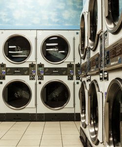Asciugatrice Quanto Mi Costi! 5 Trucchi per Dimezzare la Bolletta Elettrica Senza Rinunciare al Comfort