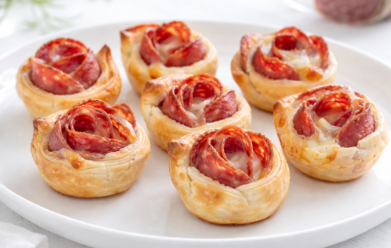 Ricetta Rose di Sfoglia al Salame