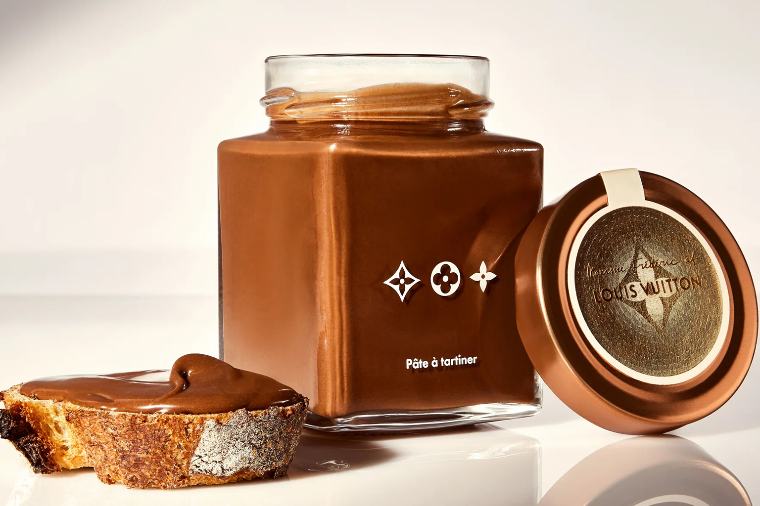 La “Nutella” di Louis Vuitton conquista il mercato del lusso gastronomico