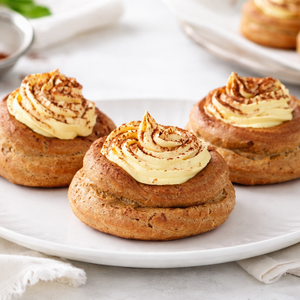 Zeppole al Caffè con Crema al Mascarpone