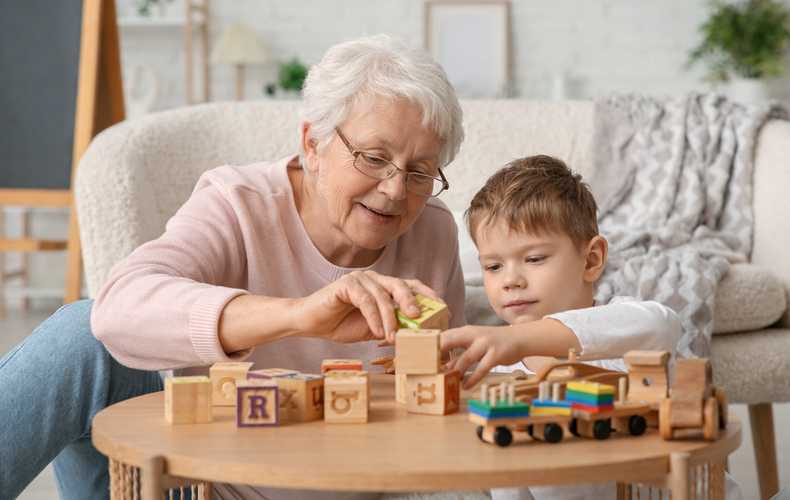 Prendersi Cura dei Nipoti Protegge i Nonni dalla Demenza