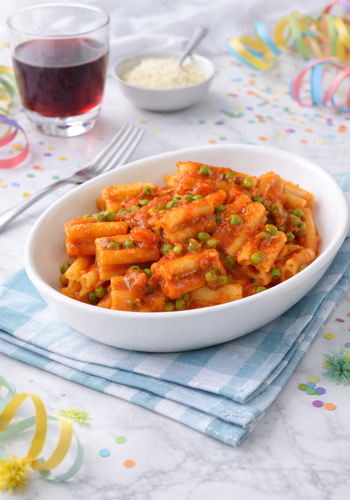 Ricetta Pasta 5 Buchi al Sugo