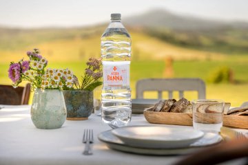 Nestlé cede le acque premium: San Pellegrino, Acqua Panna e Perrier sono in vendita