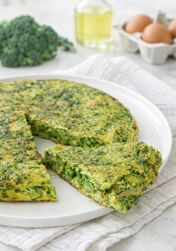 Ricetta Frittata di Broccoli con Pancetta e Pecorino