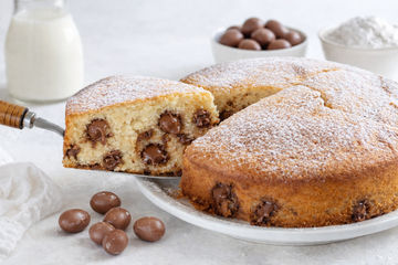 Torta con Ovetti di Cioccolato Soffice e Golosa