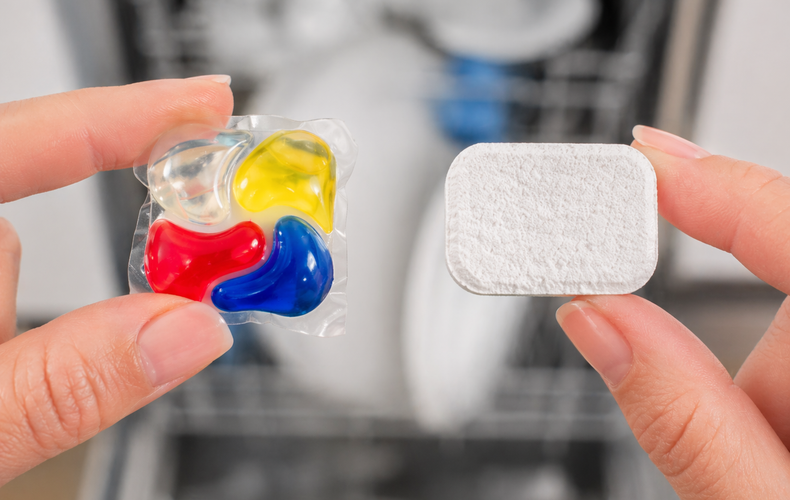 Pastiglie o Gel per Lavastoviglie: Quale Funziona Meglio?