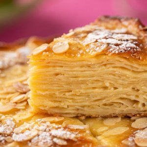 Torta Millestrati Mele e Mandorle