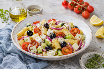 Pasta Fredda alla Greca con Feta e Olive
