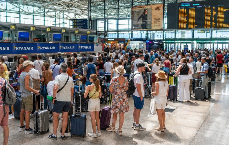 Vacanze a tutti i costi, gli italiani si sono indebitati per oltre 170 milioni per andare in ferie