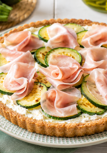 Ricetta Crostata Fredda Salata con Zucchine, Prosciutto e Formaggio