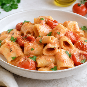Pasta con Stracchino e Pomodoro