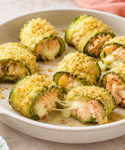 Ricetta Involtini di Zucchine al Forno con Salmone e Scamorza