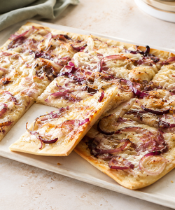 Ricetta Pizza Veloce alla Cipolla