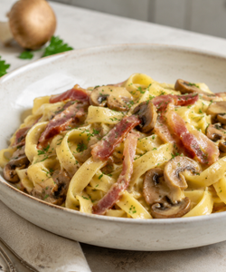Ricetta Tagliatelle Speck e Funghi Porcini
