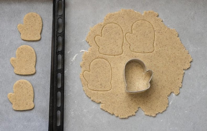 Biscotti Guanti di Babbo Natale: passo 4