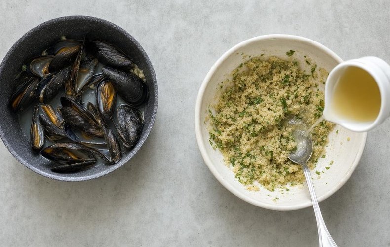 Cozze Gratinate: passo 2