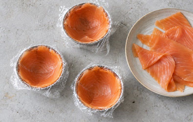 Cupolette di Salmone e Avocado: passo 2