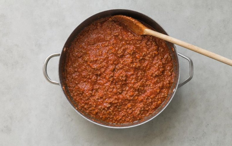 Lasagne con Ragù di Carne e Cavolo: passo 2